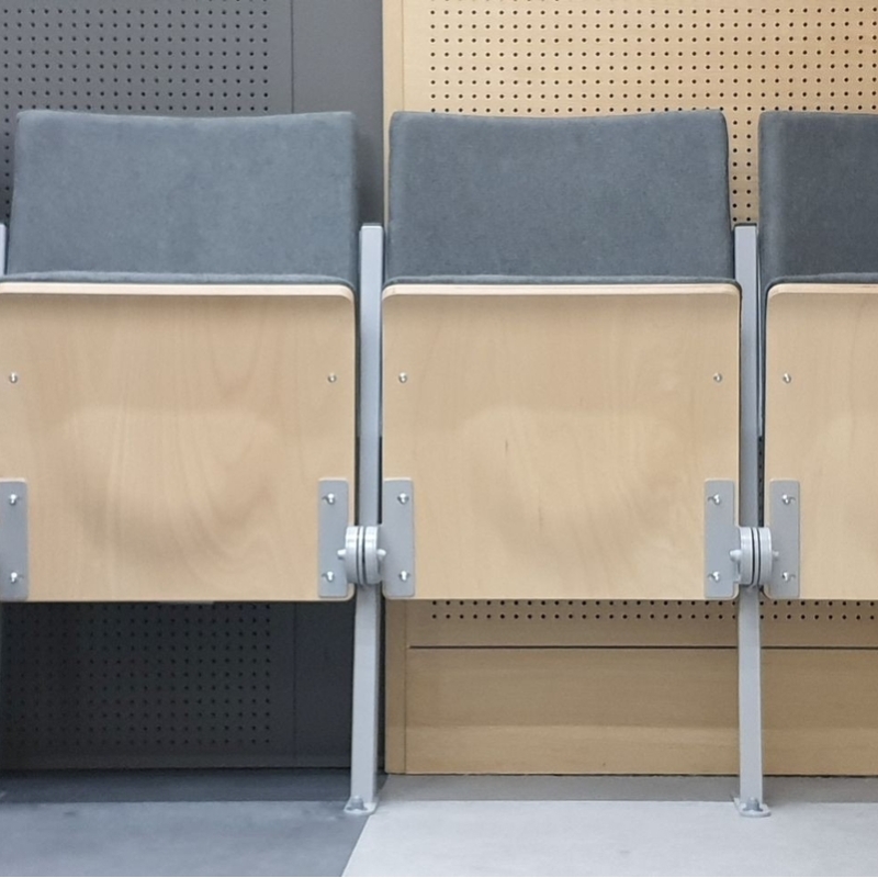 SPORT PLUS SPRING-UP College® folding auditorium seat