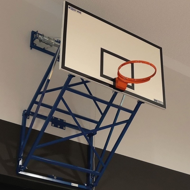 Basketball structure folds vertically upwards
