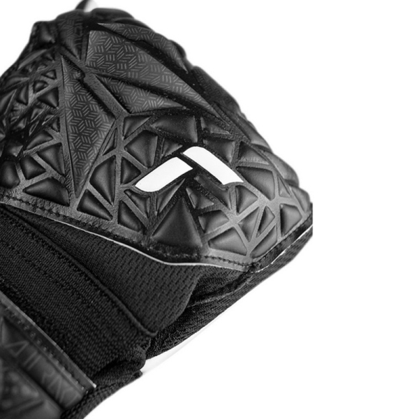 Reusch Attrakt Starter Solid Junior Goalkeeper Gloves, black color
