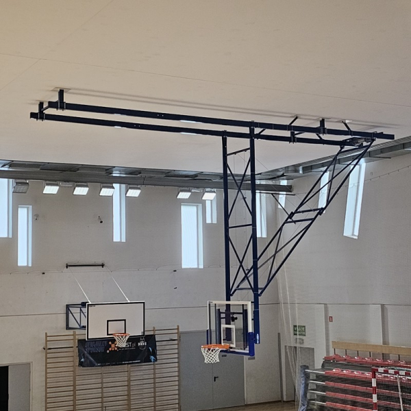 Suspended structure with electric drive for basketball