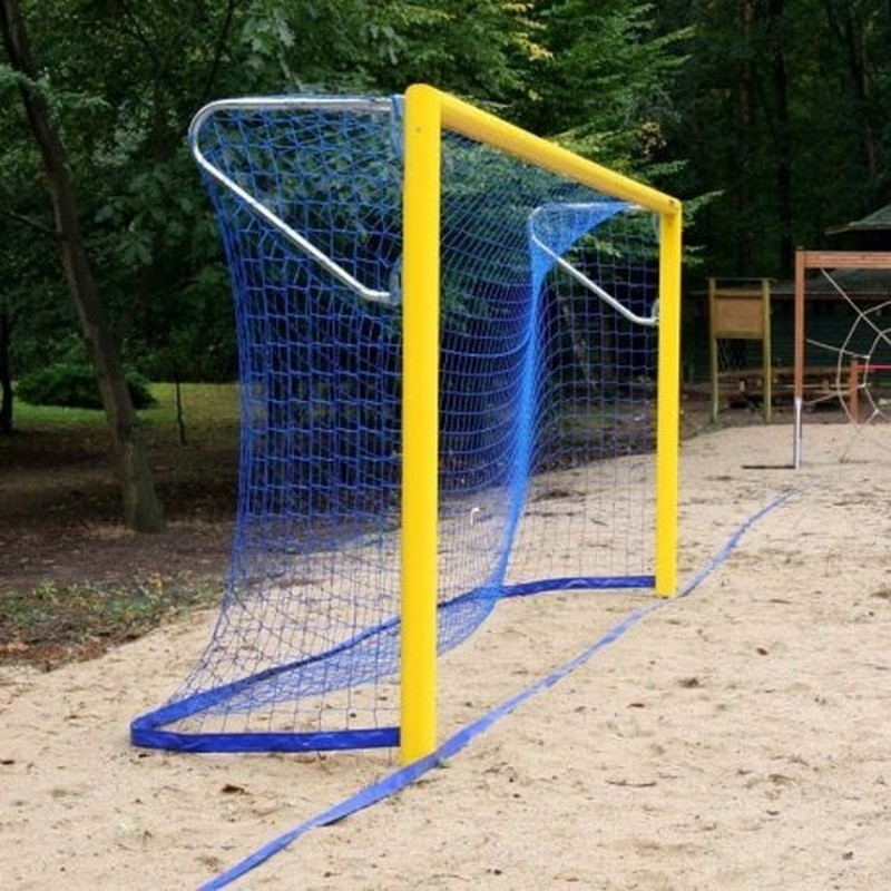 Beach soccer nets 5.50 x 2.20 m, PP 3 mm, 80/80 cm depth with 400 g weight.