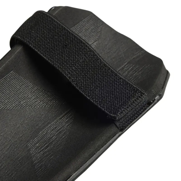 Adidas Predator SG Match football protector, black color