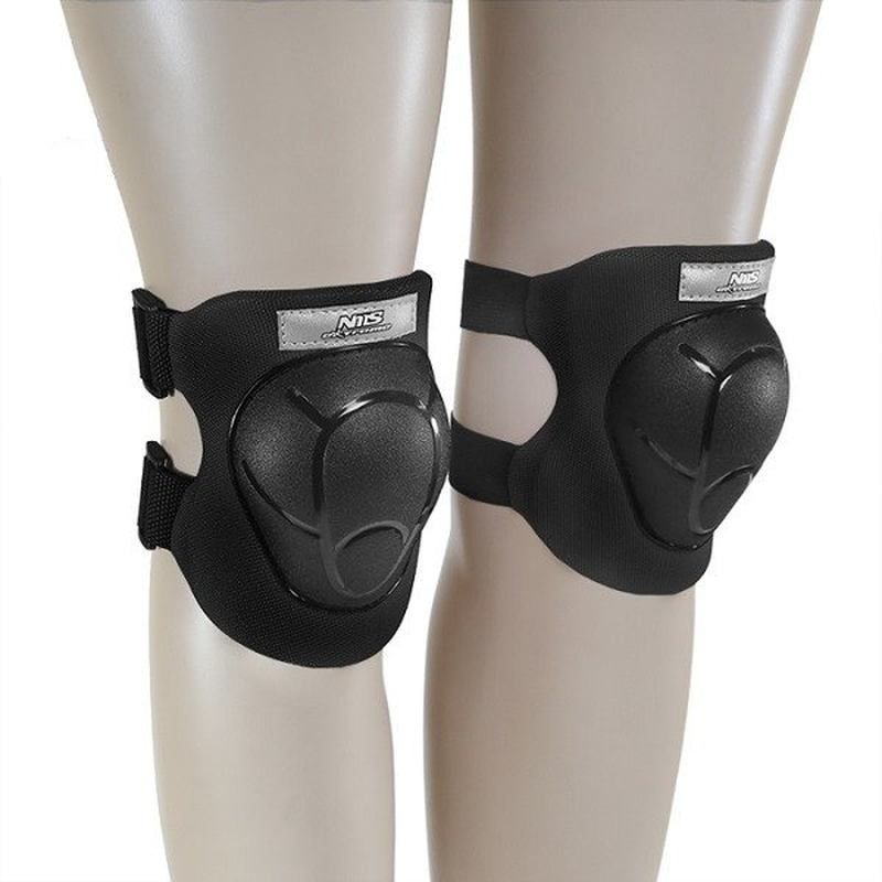 NILS EXTREME H210 set of protectors, black color