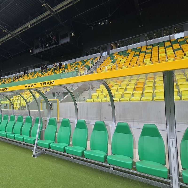 PREMIUM VIP 24-person cabin for reserve players