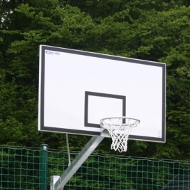 Baskets with 105x180 cm outdoor board